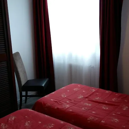 A La Ville De Nancy Szálloda 2*