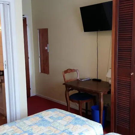 A La Ville De Nancy Hotel 2*