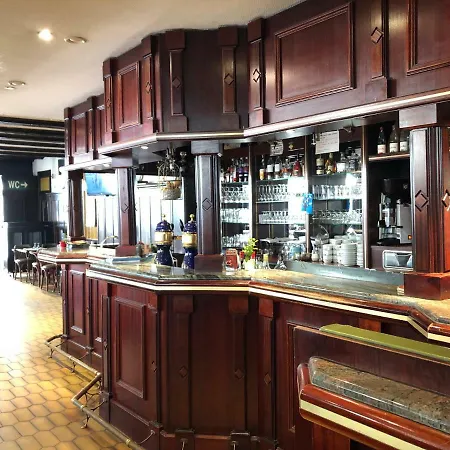 Hotel A La Ville De Nancy 2*