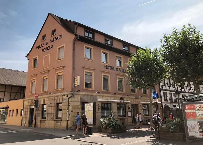 A La Ville De Nancy 호텔 2*
